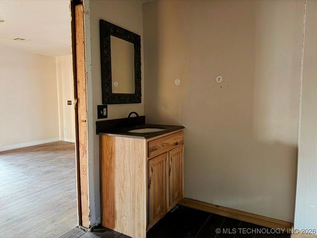 106 NE 3rd Street, Wagoner, OK 74467