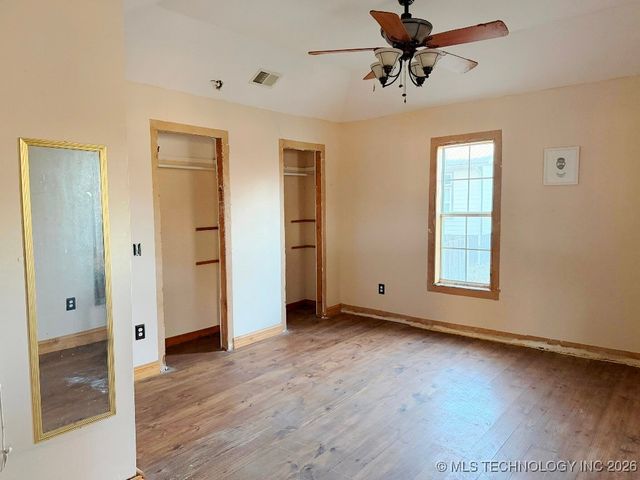 106 NE 3rd Street, Wagoner, OK 74467