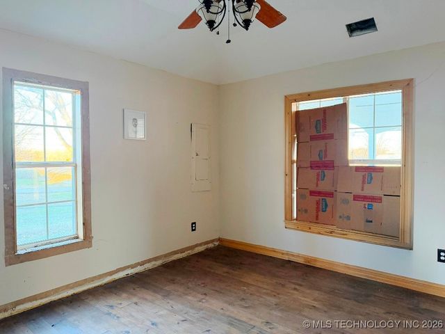 106 NE 3rd Street, Wagoner, OK 74467