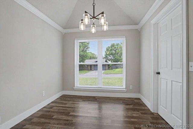 9248 S 87th East Avenue, Tulsa, OK 74133