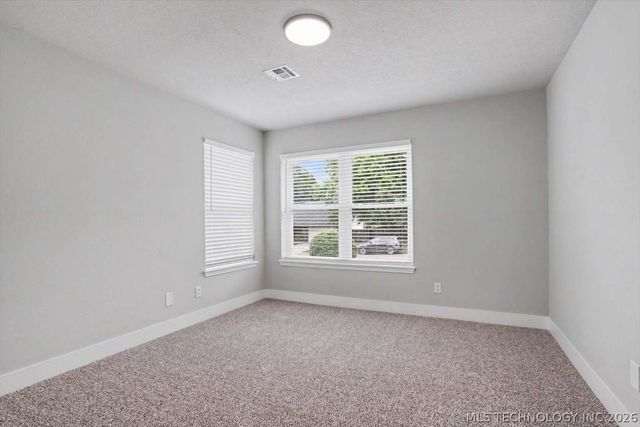 9248 S 87th East Avenue, Tulsa, OK 74133