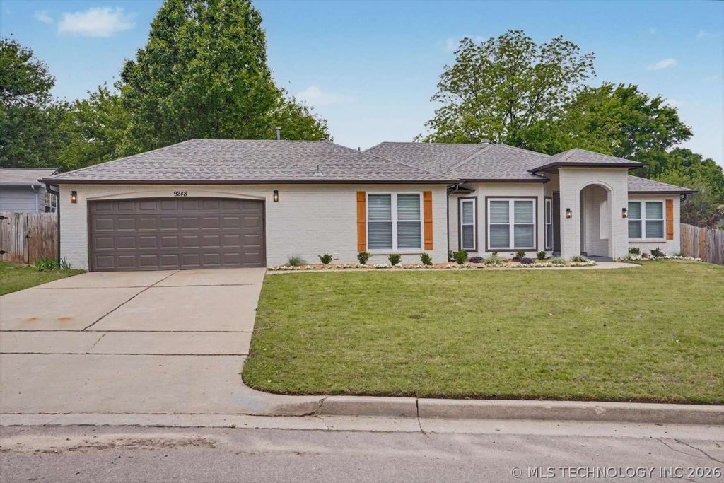 9248 S 87th East Avenue, Tulsa, OK 74133