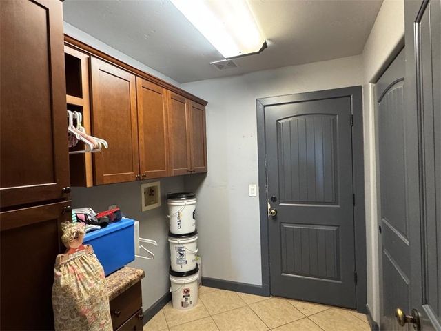 3374 Roma Road, Kingman, AZ 86401