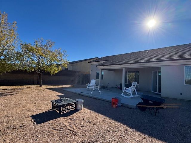 3374 Roma Road, Kingman, AZ 86401