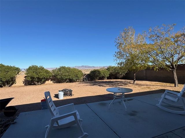 3374 Roma Road, Kingman, AZ 86401