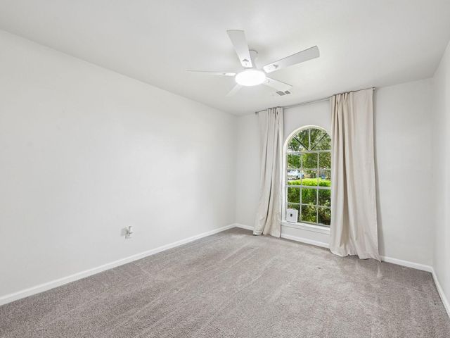 7110 Log View Drive, Houston, TX 77040