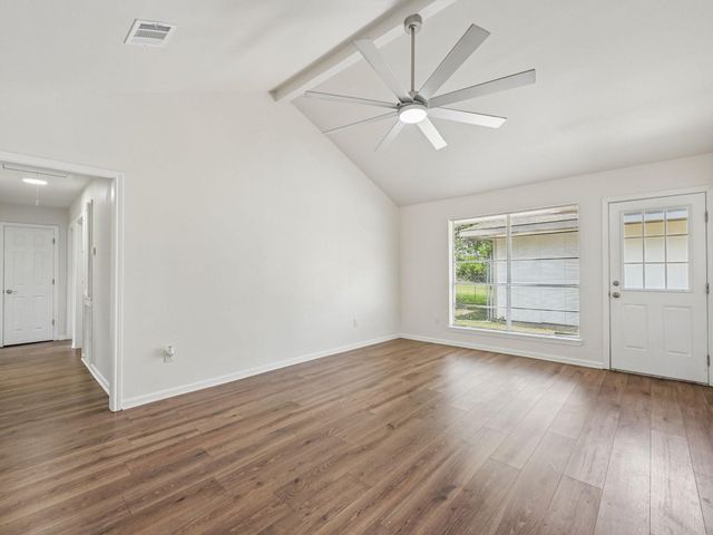 7110 Log View Drive, Houston, TX 77040