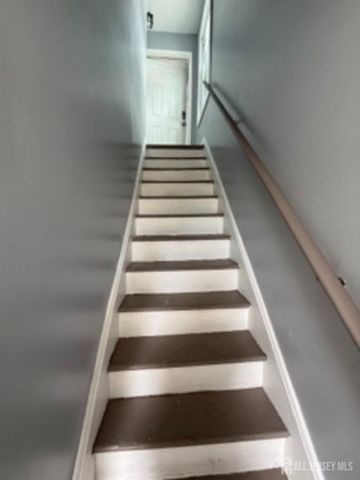 72 Charles Street, Carteret, NJ 07008