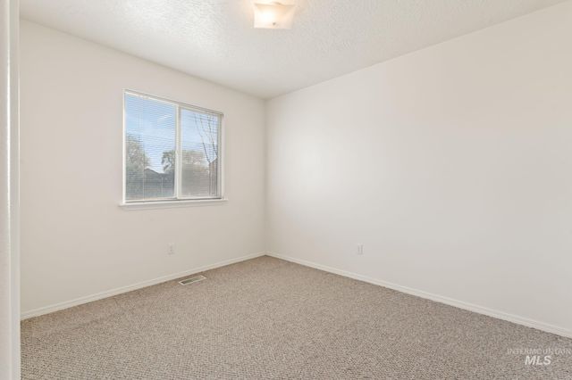 3300 S Holly, Nampa, ID 83686