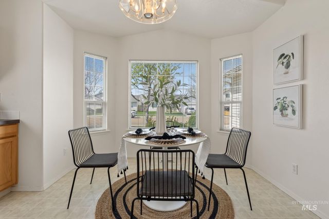 3300 S Holly, Nampa, ID 83686