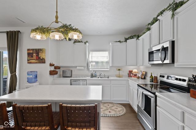 1907 Cold Springs Drive, Pendleton, IN 46064