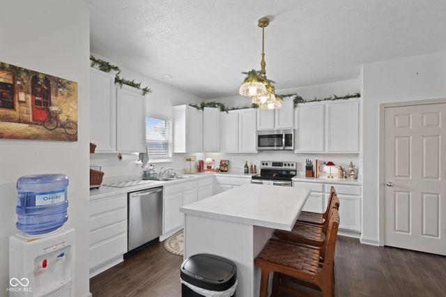 1907 Cold Springs Drive, Pendleton, IN 46064