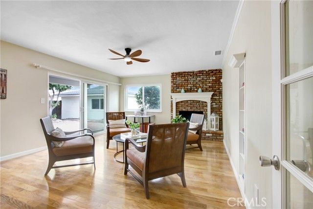 927 Alta Loma Drive, Corona, CA 92882