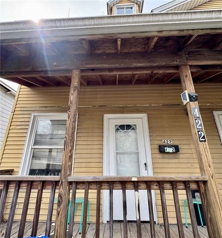 422 Reed St, Sharon, PA 16146