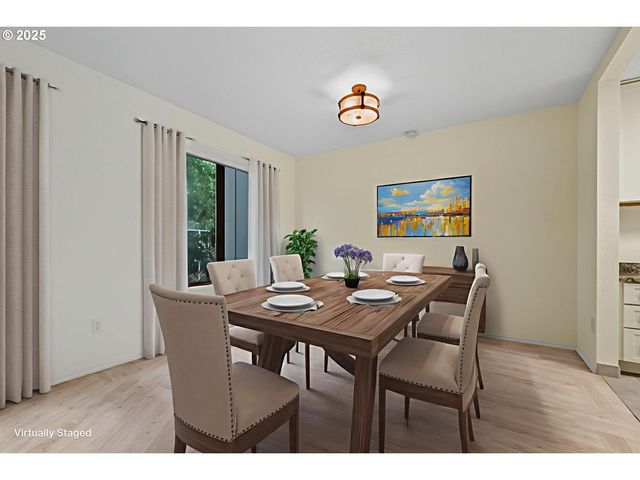 8900 Ne 36TH St 1, Vancouver, WA 98662