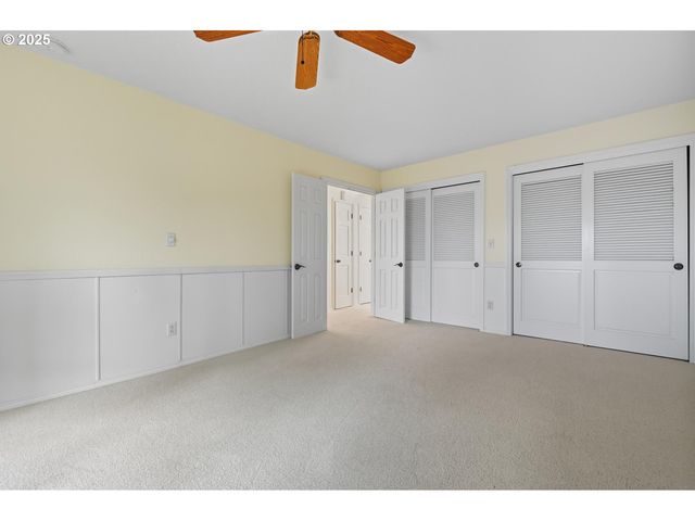 8900 Ne 36TH St 1, Vancouver, WA 98662