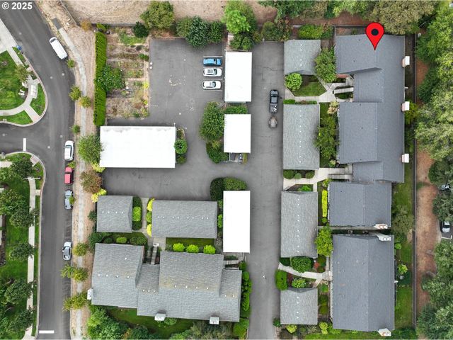 8900 Ne 36TH St 1, Vancouver, WA 98662