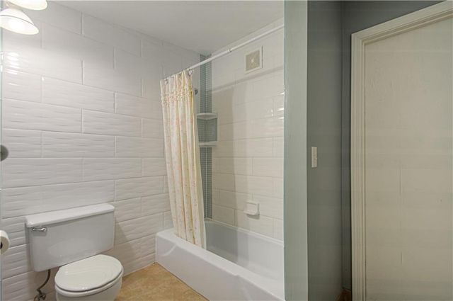 2600 Magnolia Avenue, Liberty, MO 64068