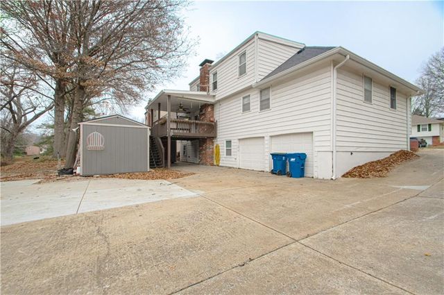 2600 Magnolia Avenue, Liberty, MO 64068