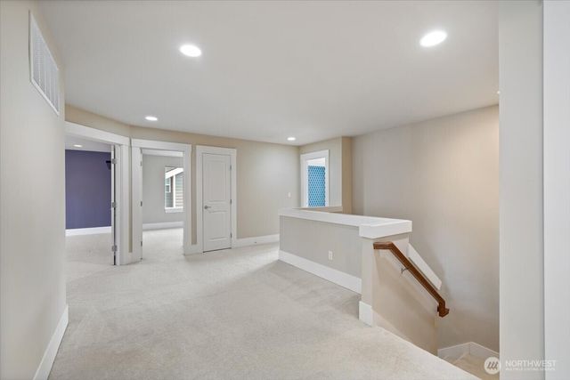 907 Ilwaco Place NE, Renton, WA 98059