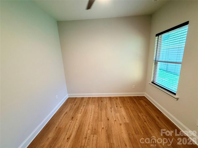 521 N Linwood Avenue, Charlotte, NC 28216