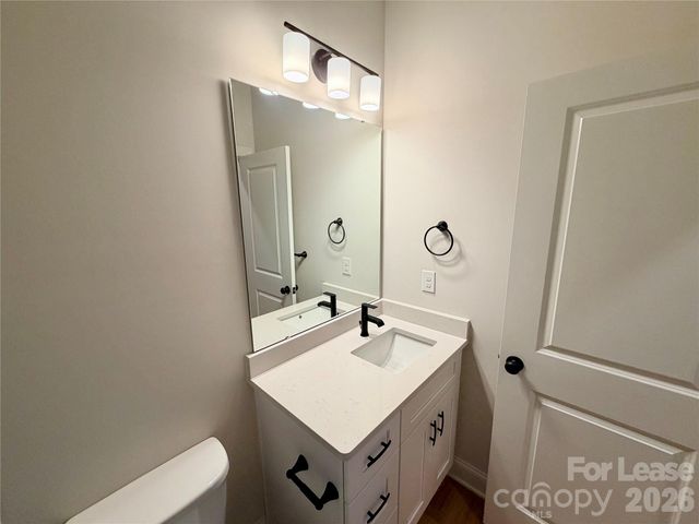 521 N Linwood Avenue, Charlotte, NC 28216