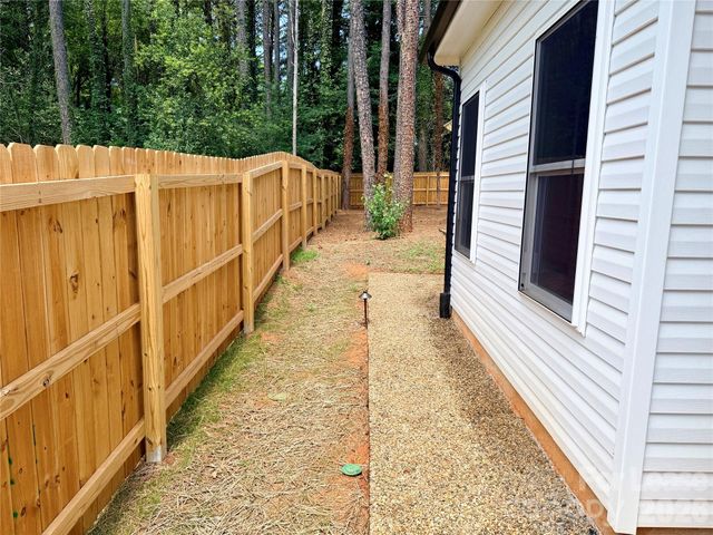 521 N Linwood Avenue, Charlotte, NC 28216