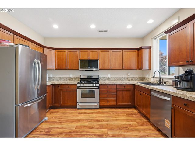 1775 CLOVER Ln, Woodland, WA 98674
