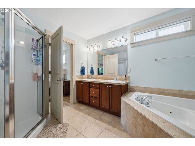 1775 CLOVER Ln, Woodland, WA 98674