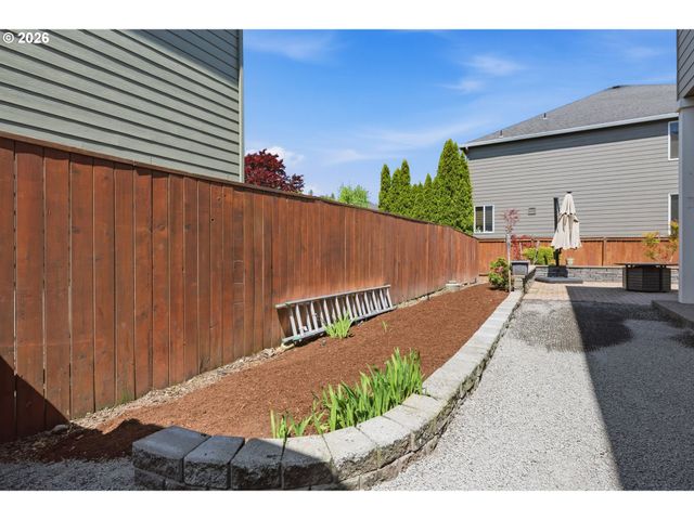 1775 CLOVER Ln, Woodland, WA 98674