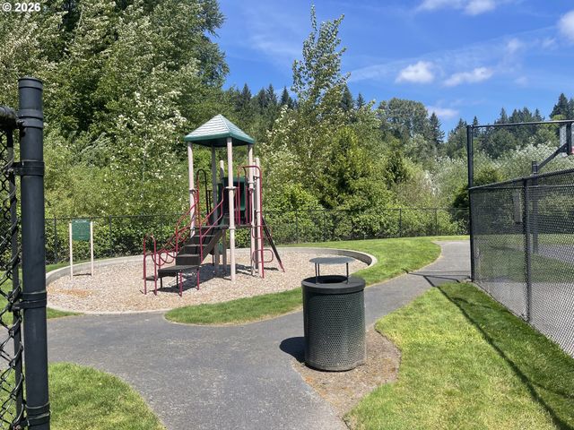 1775 CLOVER Ln, Woodland, WA 98674