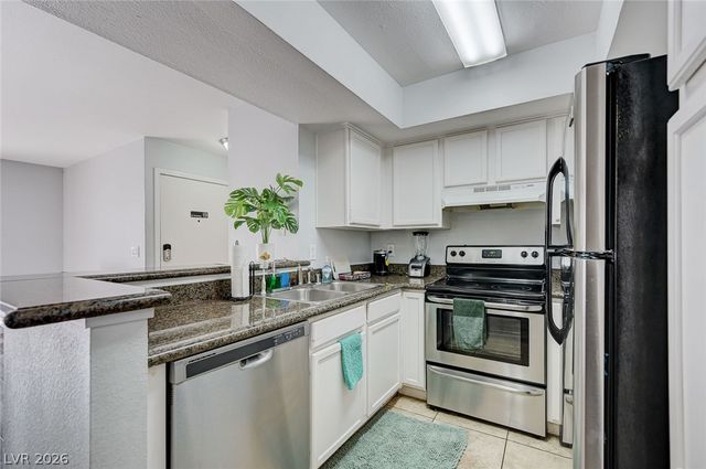 1455 East Katie Avenue D11, Las Vegas, NV 89119
