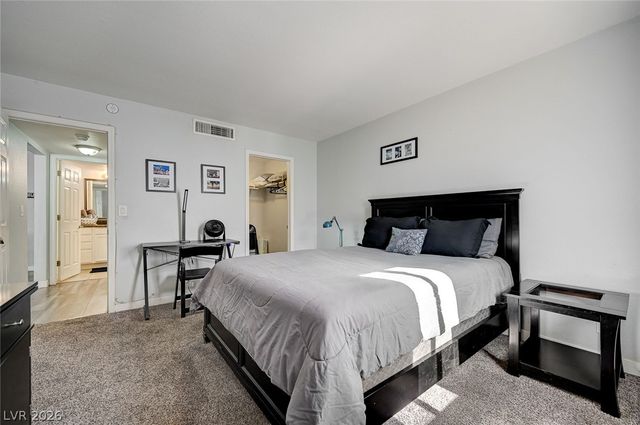 1455 East Katie Avenue D11, Las Vegas, NV 89119