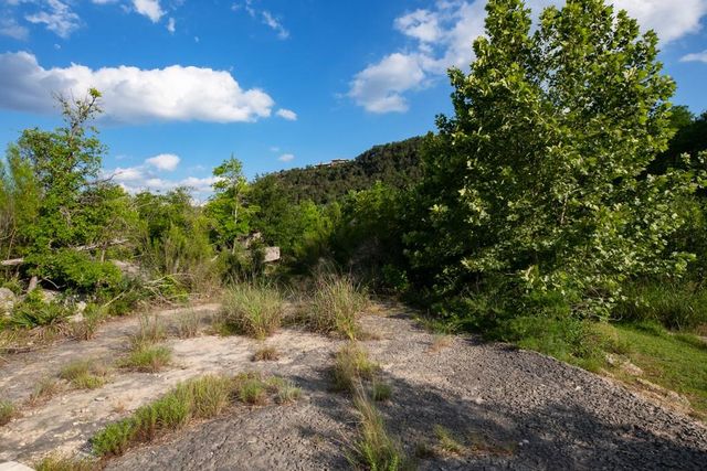 152 Spoke LN, Wimberley, TX 78676