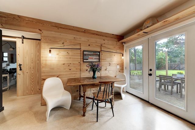 152 Spoke LN, Wimberley, TX 78676