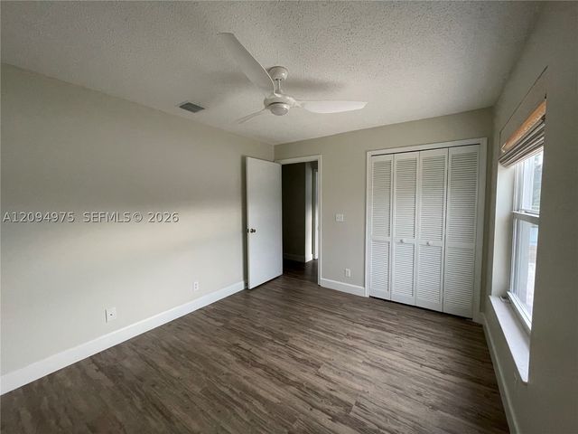 142 Van Gogh Way, Royal Palm Beach, FL 33411
