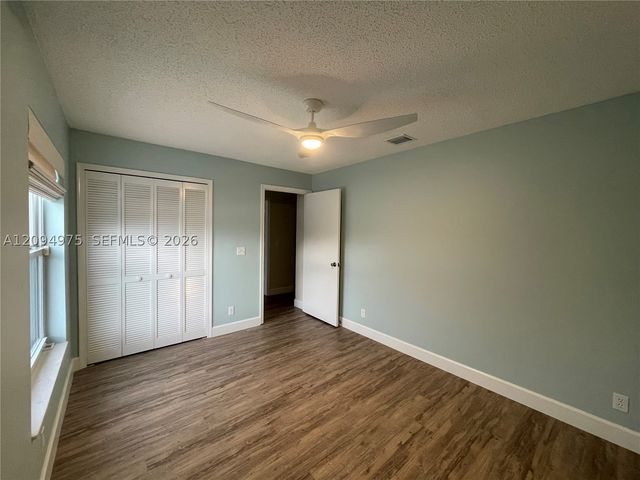 142 Van Gogh Way, Royal Palm Beach, FL 33411