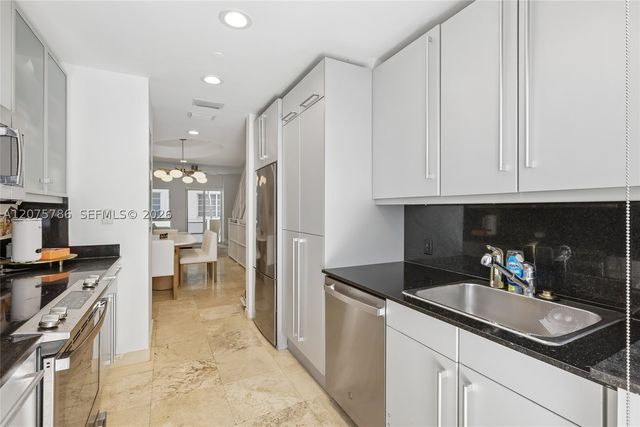 204 Washington Ave 13, Miami Beach, FL 33139