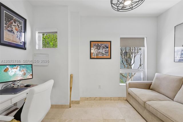 204 Washington Ave 13, Miami Beach, FL 33139