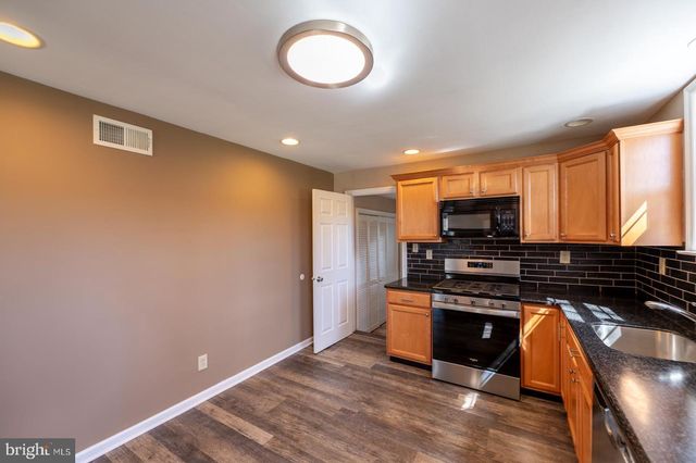 107 VALLEYVIEW RD, Norristown, PA 19401