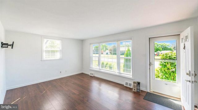 107 VALLEYVIEW RD, Norristown, PA 19401