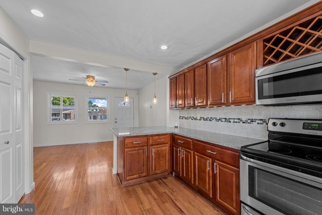 24 YAWMETER DR, Baltimore, MD 21220