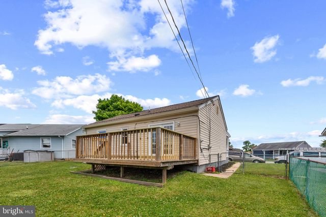 24 YAWMETER DR, Baltimore, MD 21220