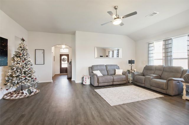 101 Aline Drive, Dayton, TX 77535