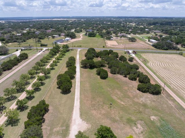 1959 County Road 200, Liberty Hill, TX 78642