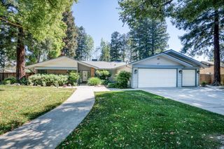 6702 N Dolores Avenue, Fresno, CA 93711