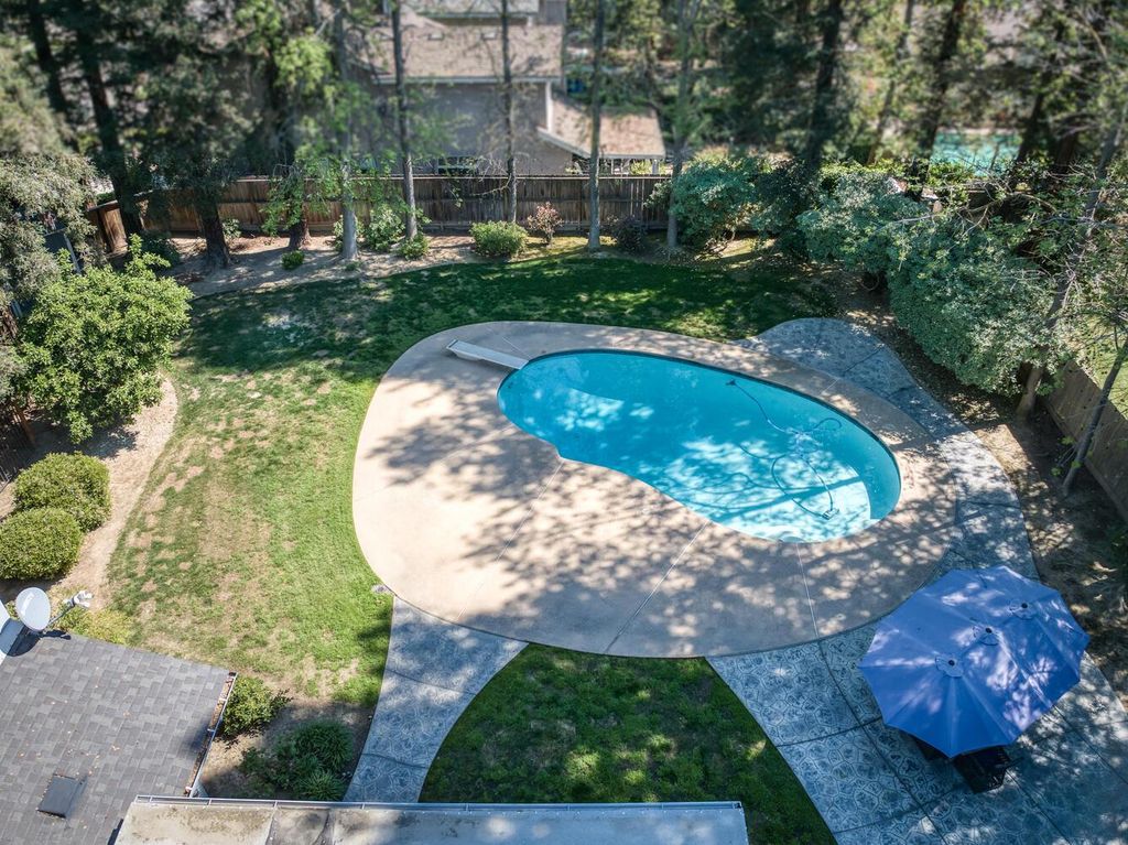 Image 45 of property listing at 6702 N Dolores Avenue, Fresno, CA 93711