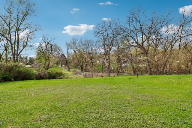 1134 18th Street, West Des Moines, IA 50265