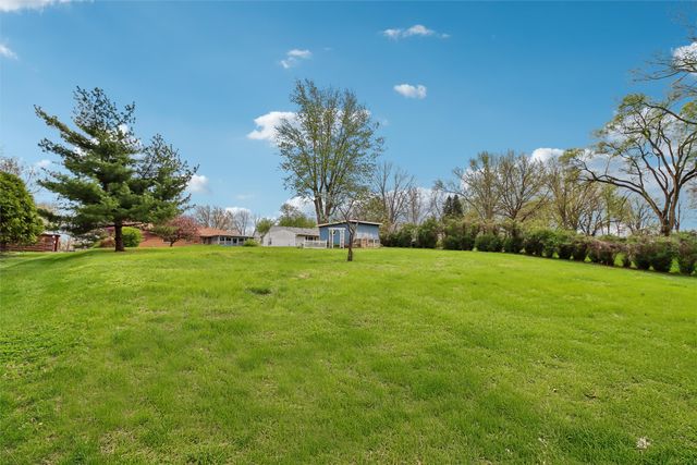 1134 18th Street, West Des Moines, IA 50265