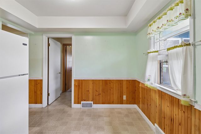 1134 18th Street, West Des Moines, IA 50265